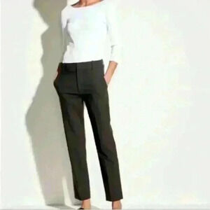 Vince- Wool Blend Slightly Cropped “Tapered Leg Trouser”  Dark Navy Size 6 EUC!